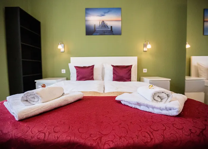 Di Verdi Imperial Hotel